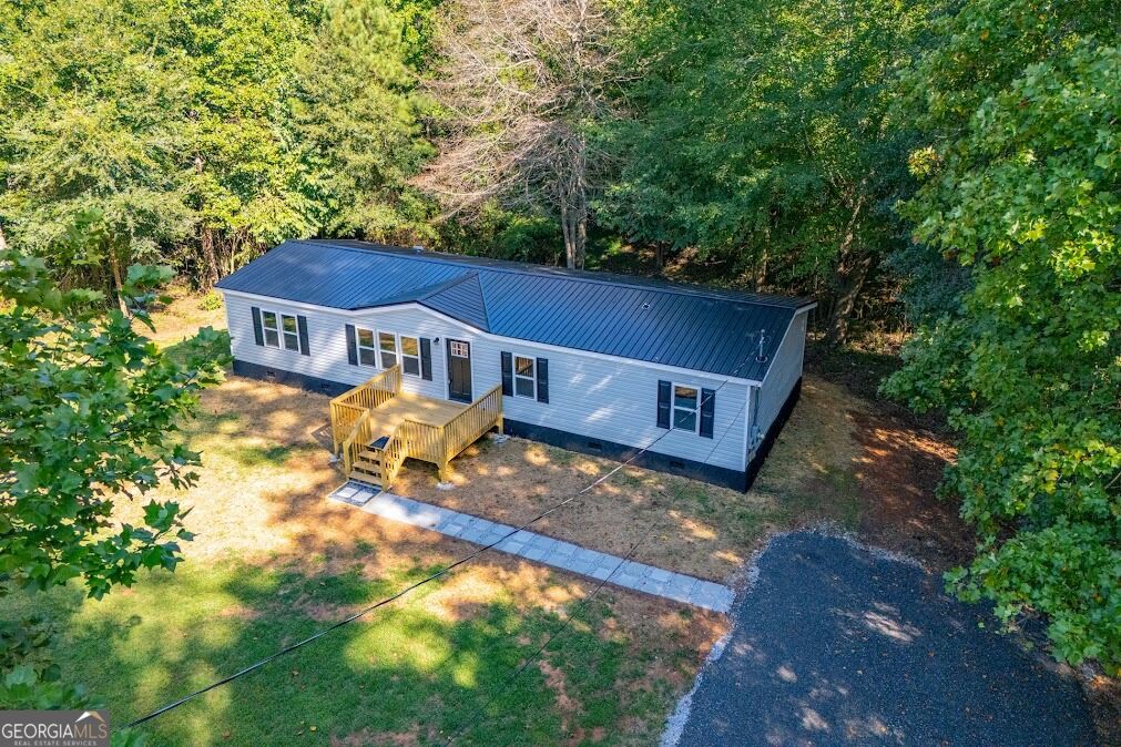 61 Crest Road Property Photo 47