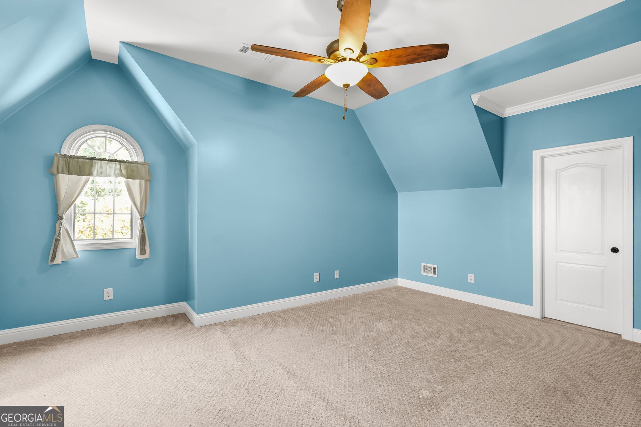 10376 Royal Terrace Property Photo 47