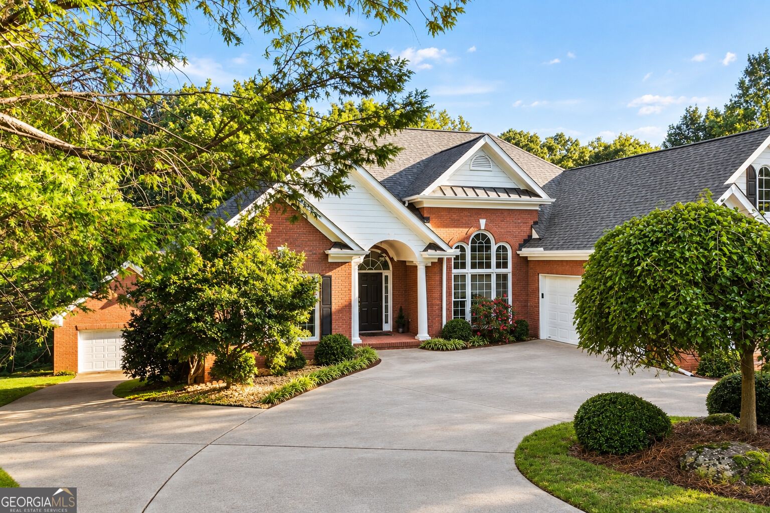 8645 Anchor On Lanier Court Property Photo 1