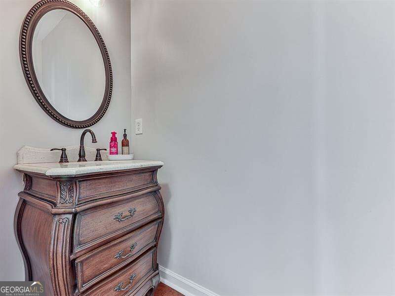 9835 Lakefall Court Property Photo 15
