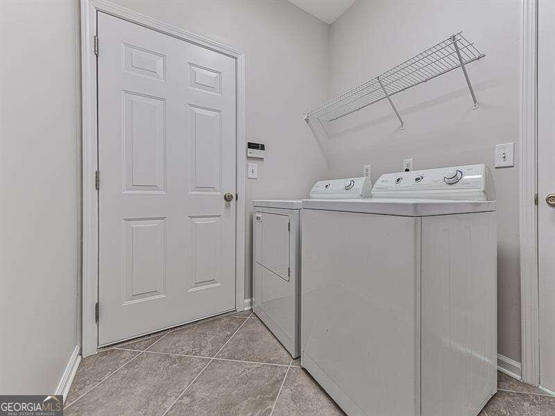 9835 Lakefall Court Property Photo 16