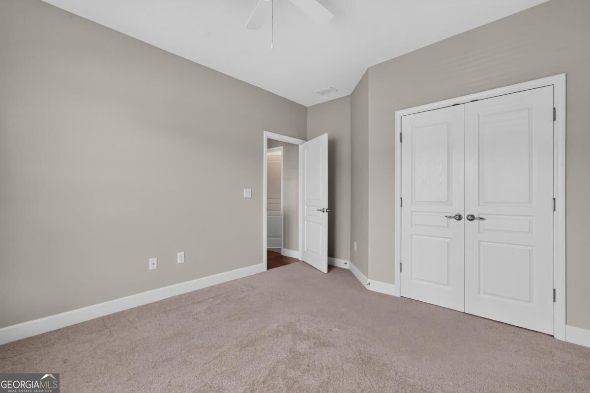 1011 Creekwood Place Property Photo 8