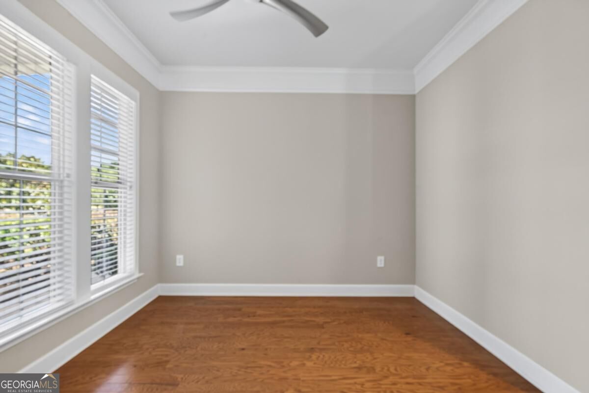 1011 Creekwood Place Property Photo 10