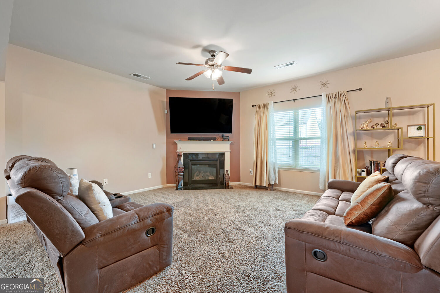 5830 Rex Ridge Parkway Property Photo 6