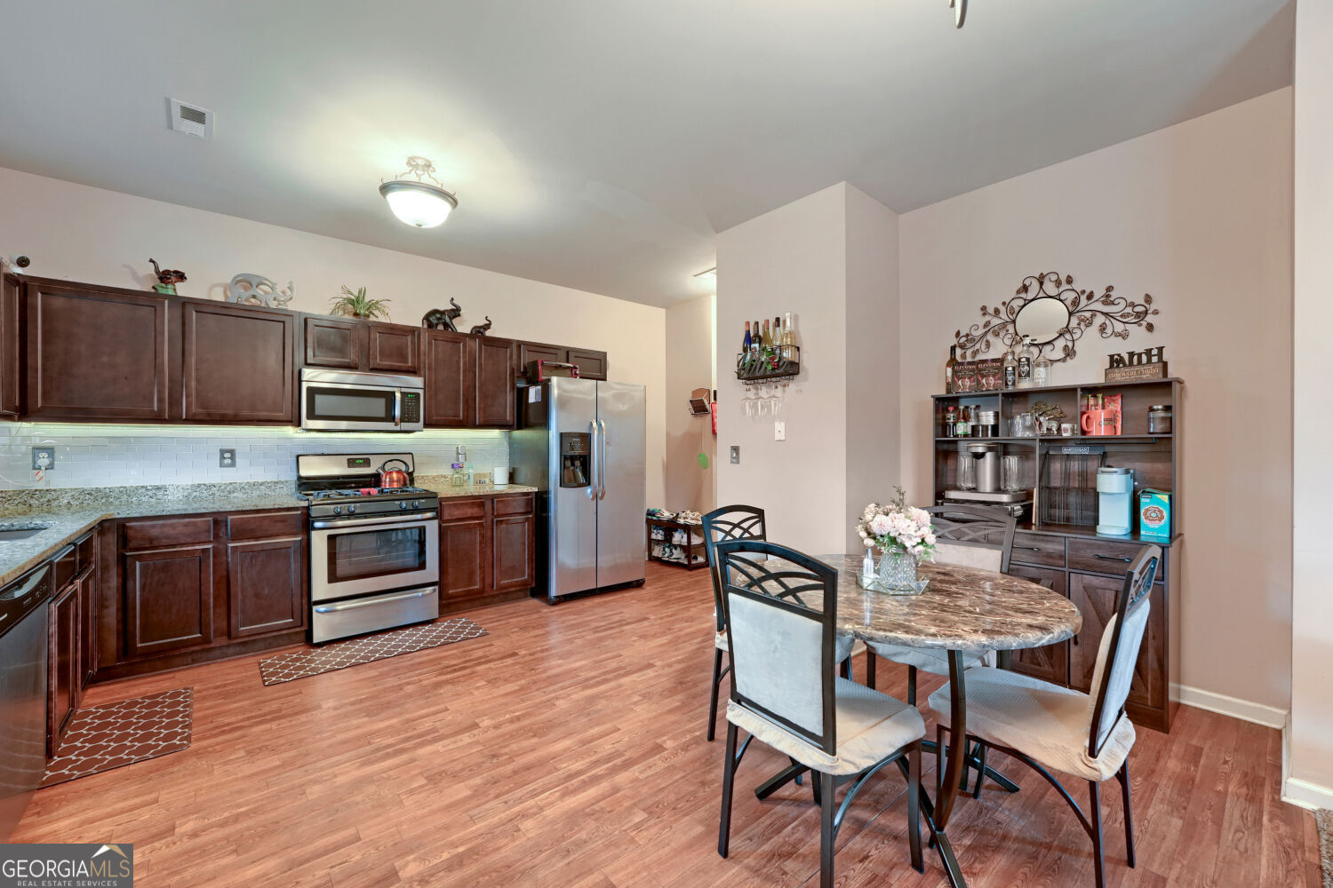 5830 Rex Ridge Parkway Property Photo 9