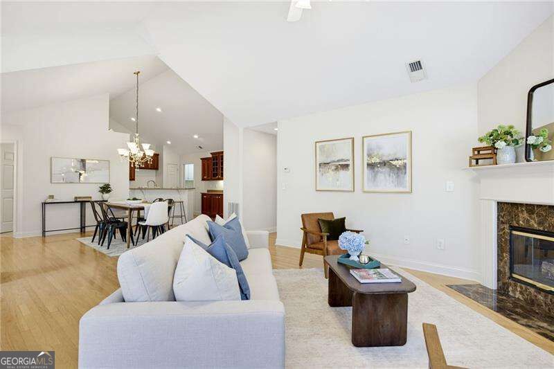 5276 Stone Village Circle # 8 Property Photo 12