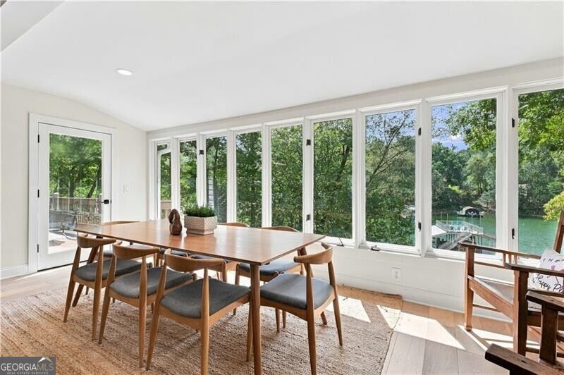 688 Harbor Cove Property Photo 16