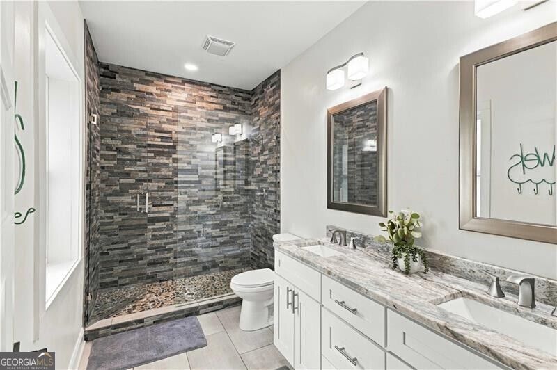 688 Harbor Cove Property Photo 59