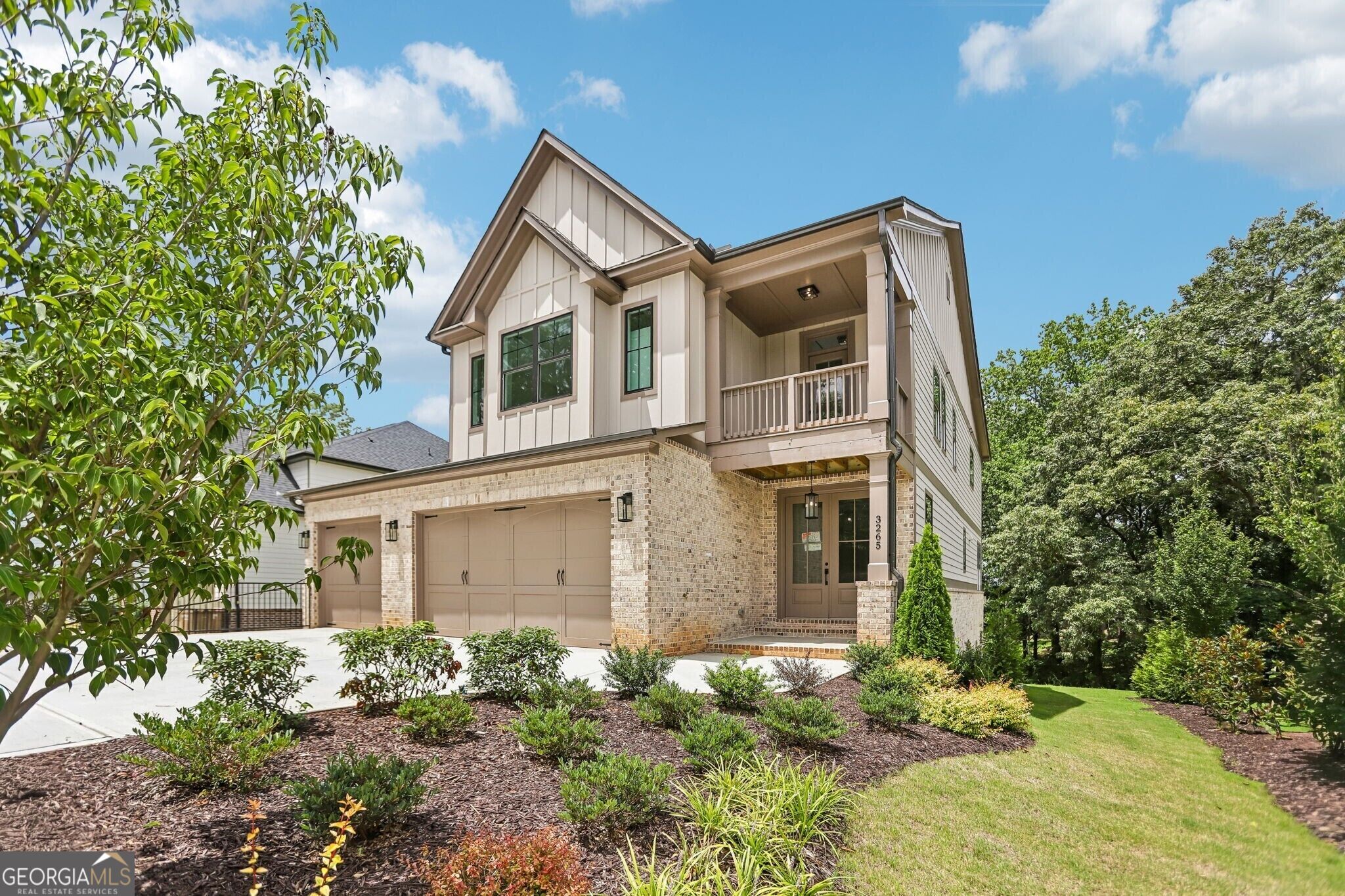 3265 Hilltop Circle Property Photo 1