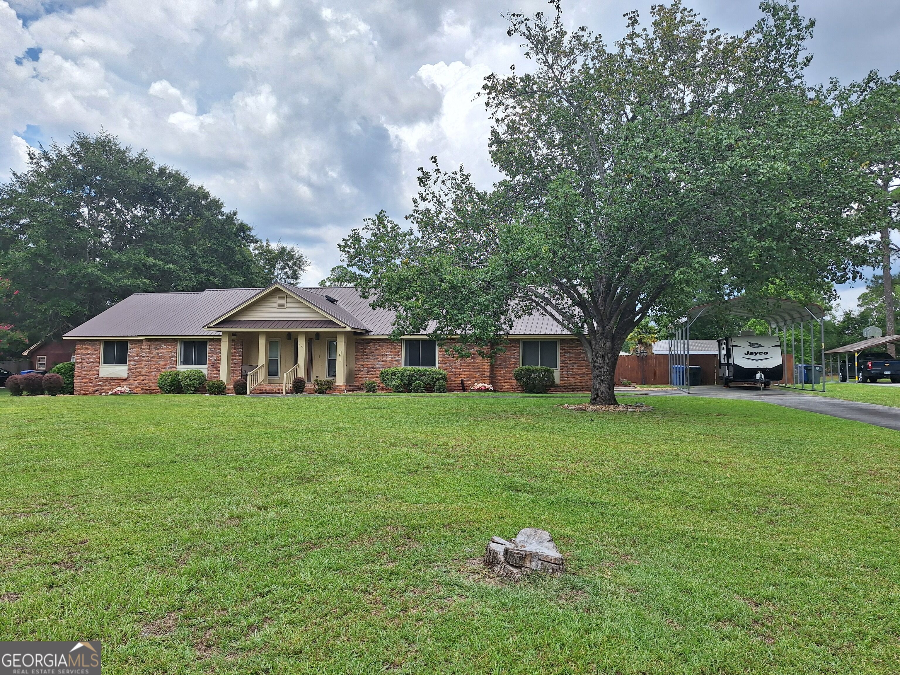 304 Saint Francis Place Property Photo 2