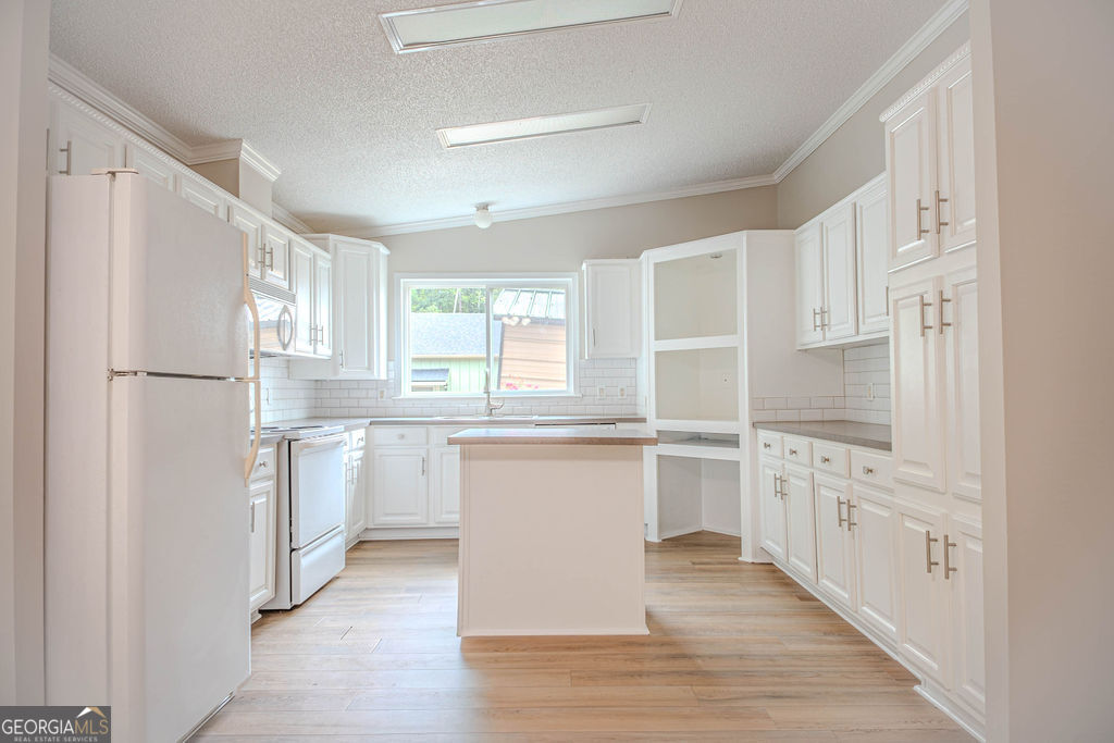 25 Deep Water Road Property Photo 12