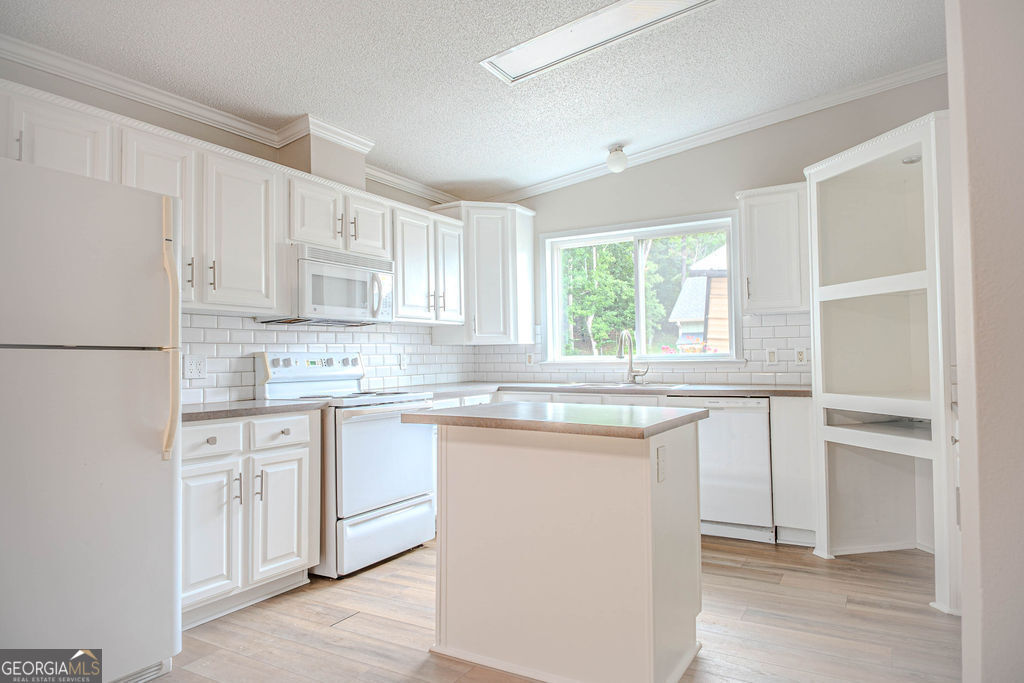 25 Deep Water Road Property Photo 13