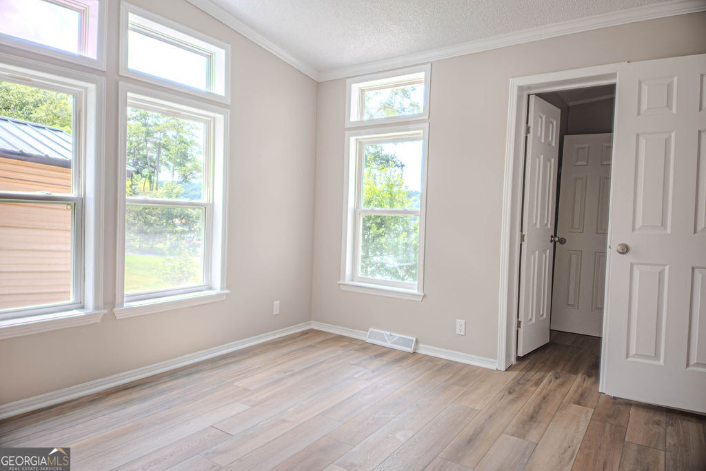 25 Deep Water Road Property Photo 16