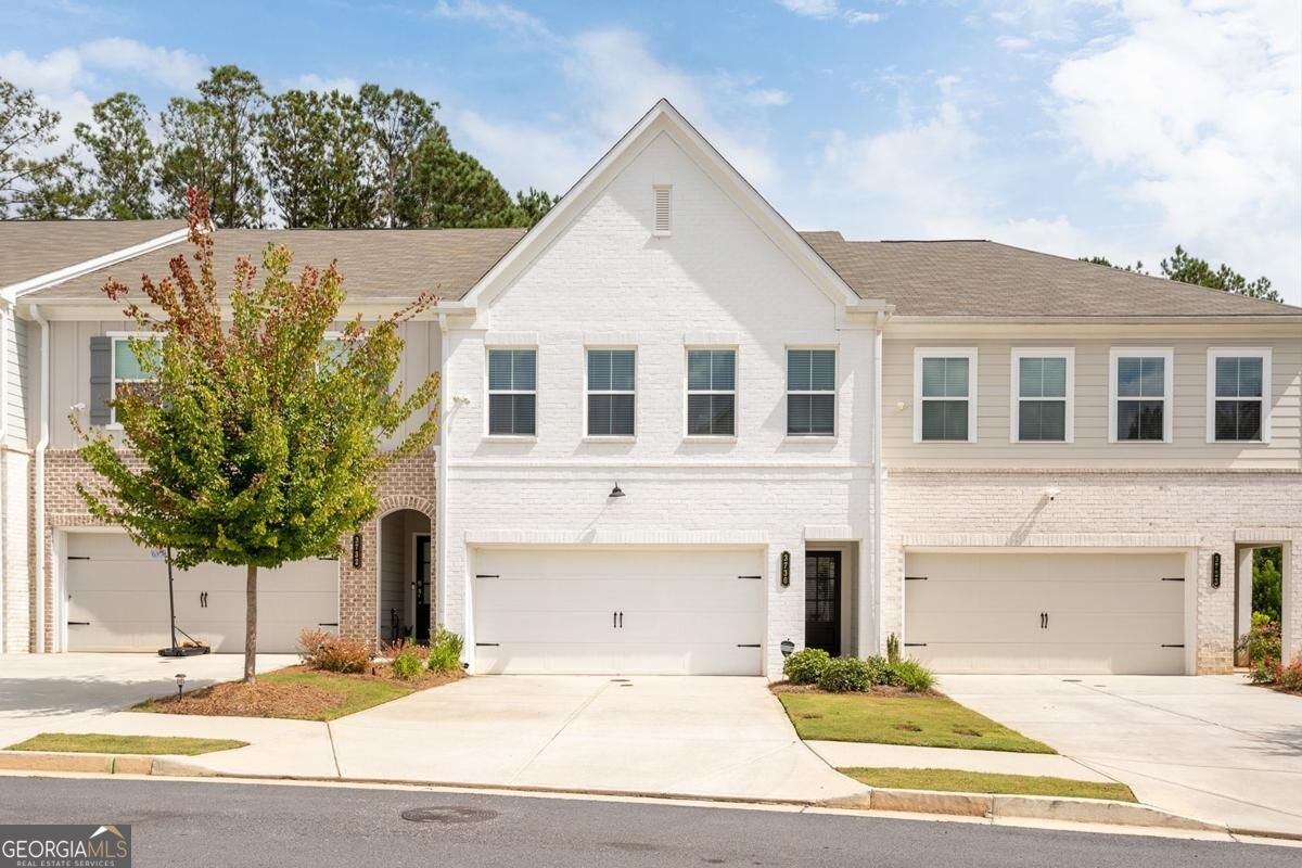 3730 Silvery Way Property Photo 1
