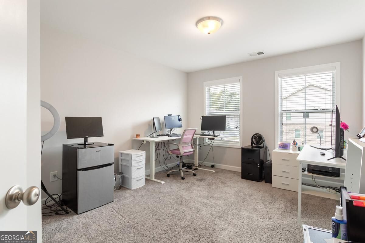 3730 Silvery Way Property Photo 17