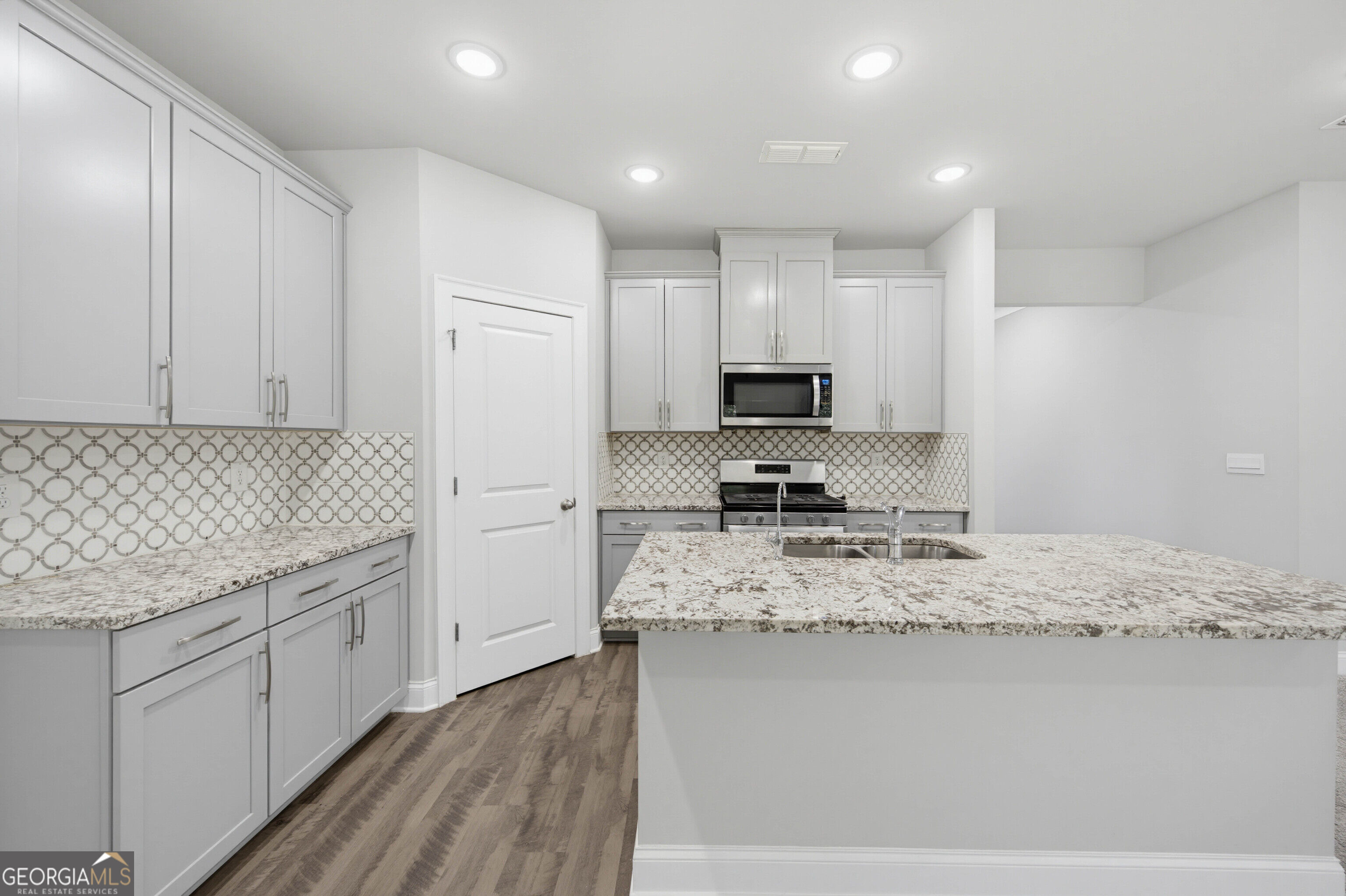 4157 Bethany Manor Drive Property Photo 12