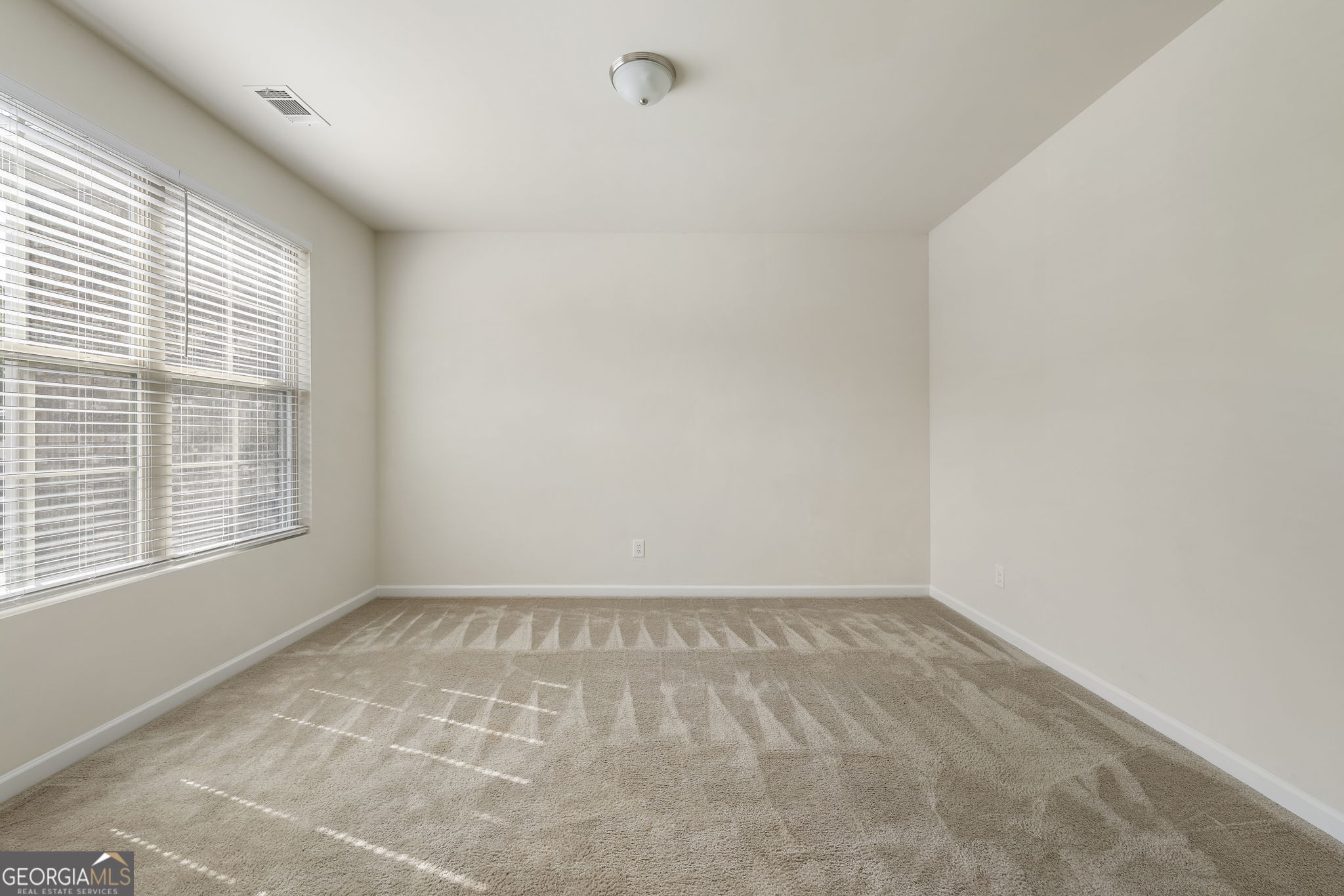 578 Victoria Heights Drive Property Photo 6