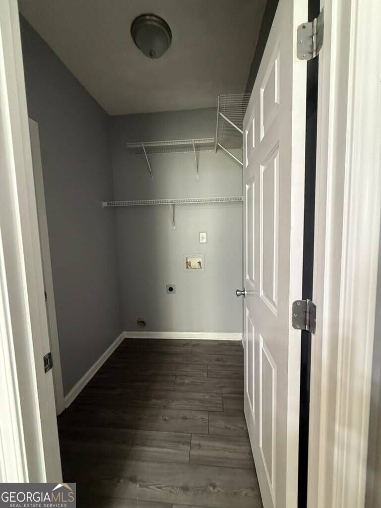 1759 Glen View Way Property Photo 3