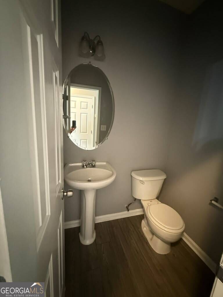 1759 Glen View Way Property Photo 5