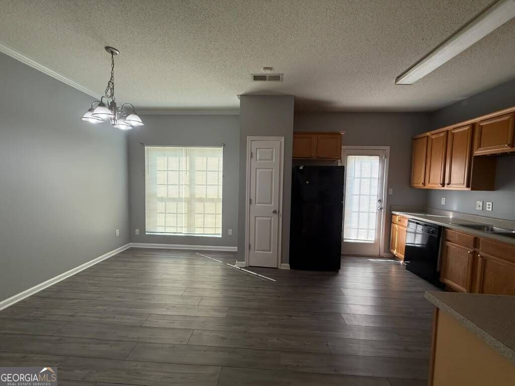 1759 Glen View Way Property Photo 6