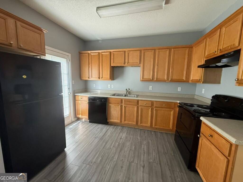 1759 Glen View Way Property Photo 9