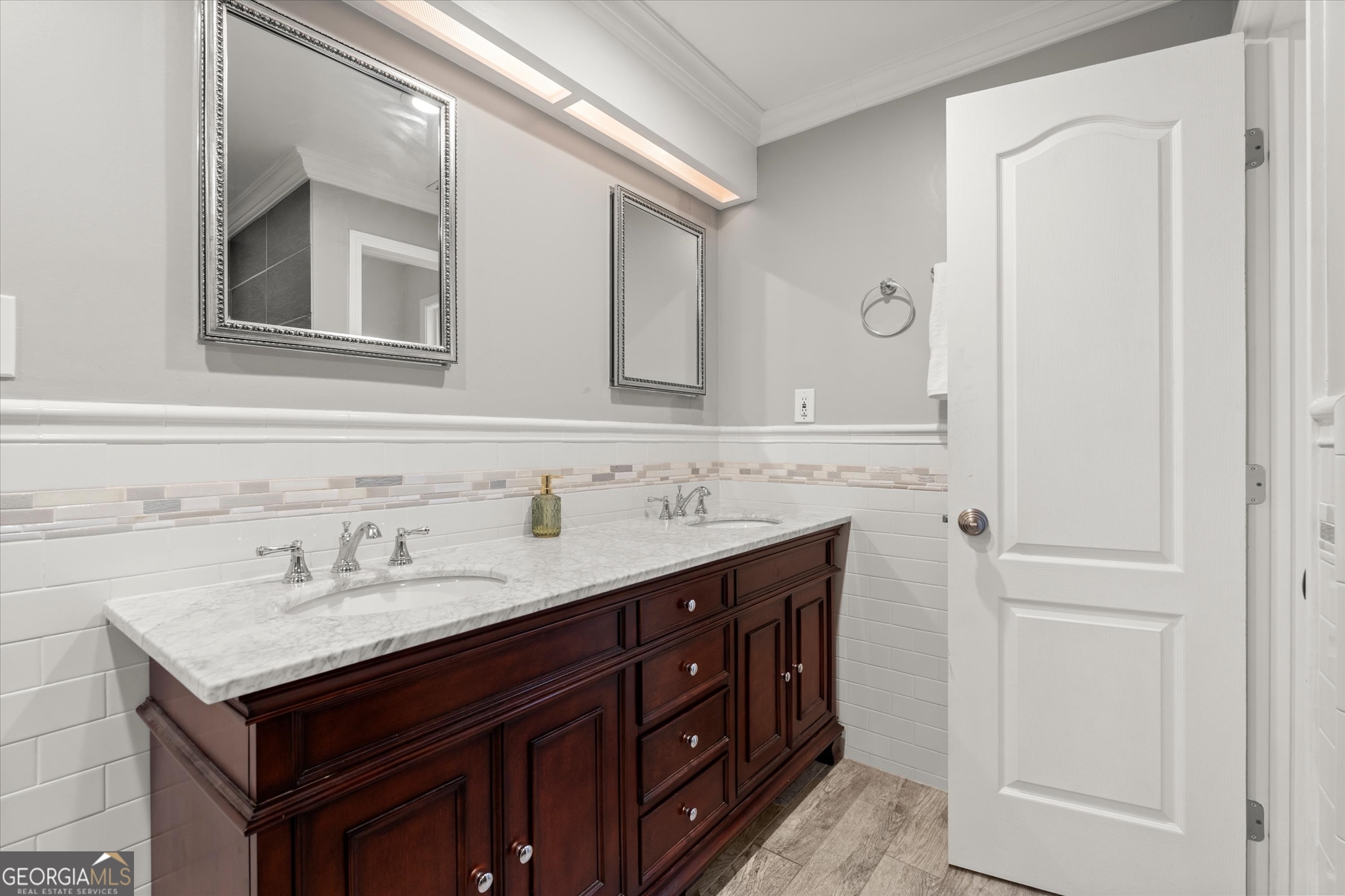 1071 Powell Wright Road Property Photo 11