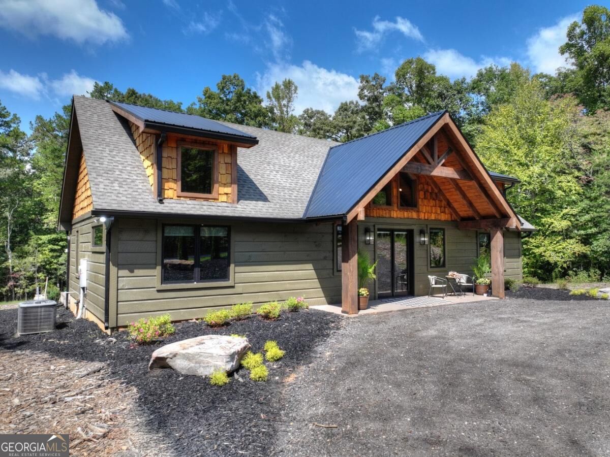 221 Whippoorwill Walk Road # 7 Property Photo 7