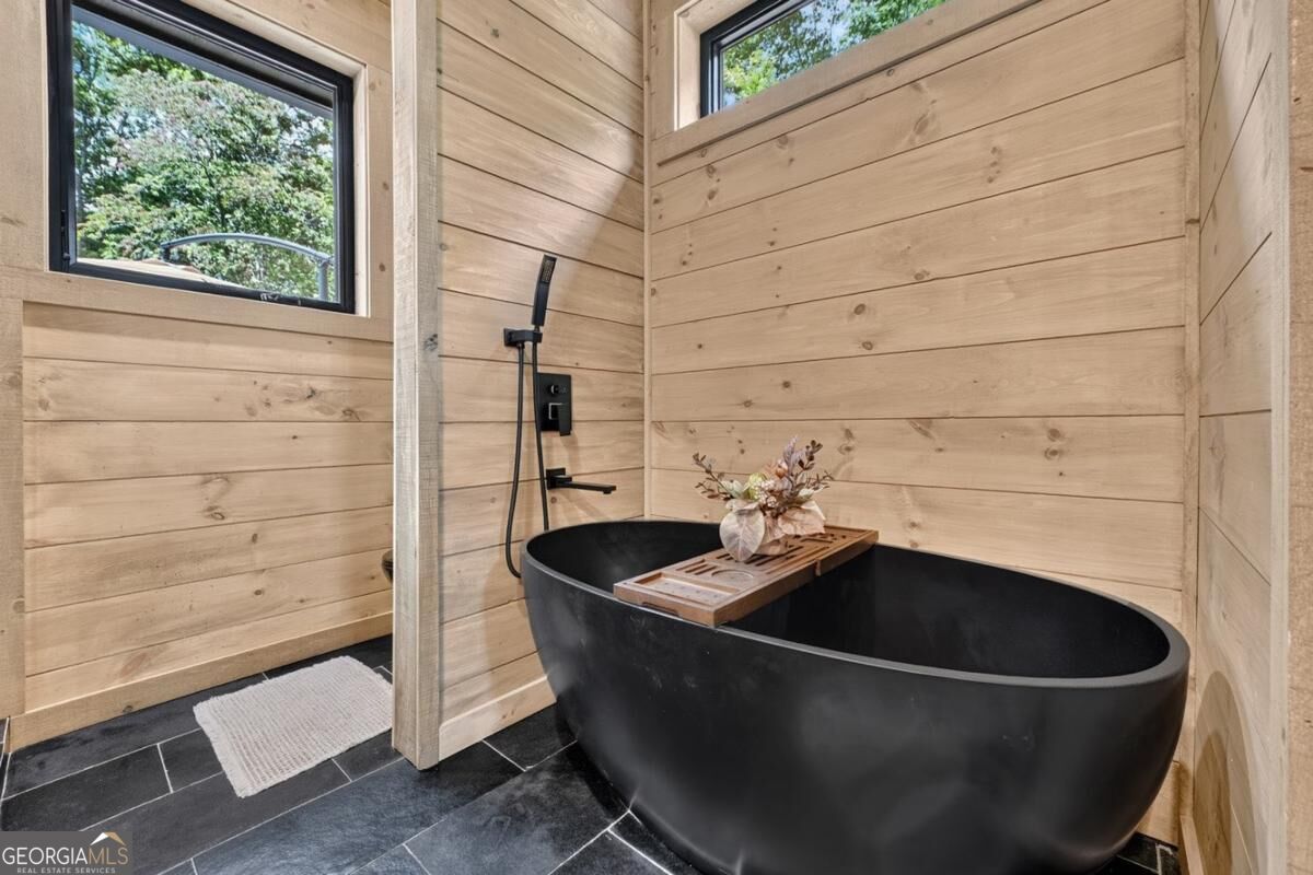 221 Whippoorwill Walk Road # 7 Property Photo 25
