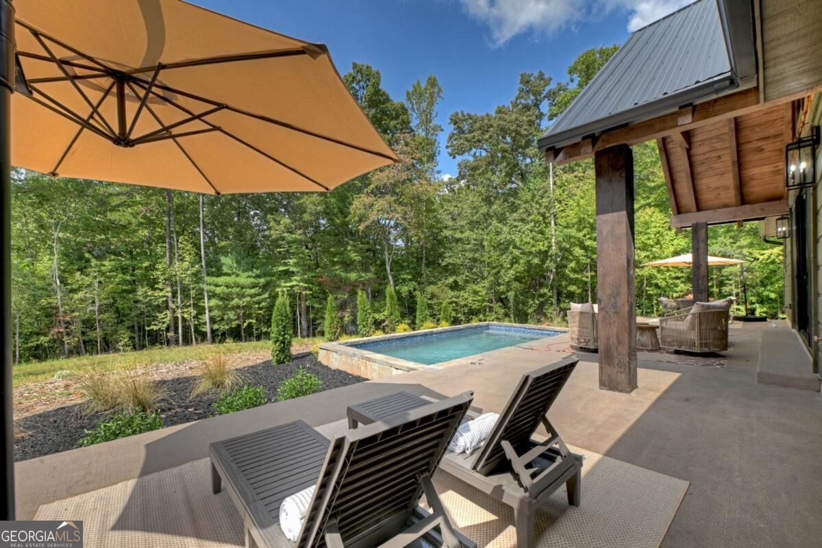 221 Whippoorwill Walk Road # 7 Property Photo 26
