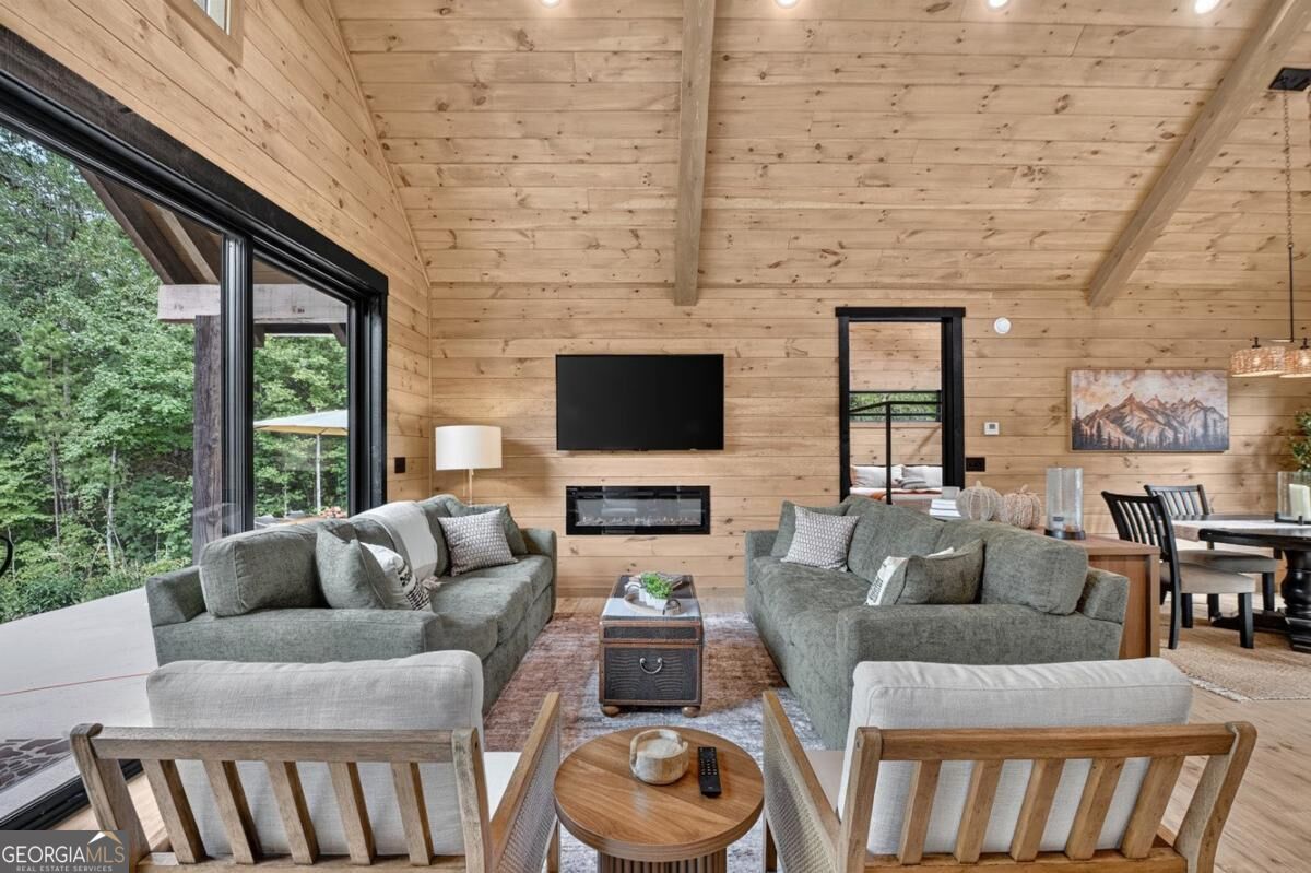221 Whippoorwill Walk Road # 7 Property Photo 54