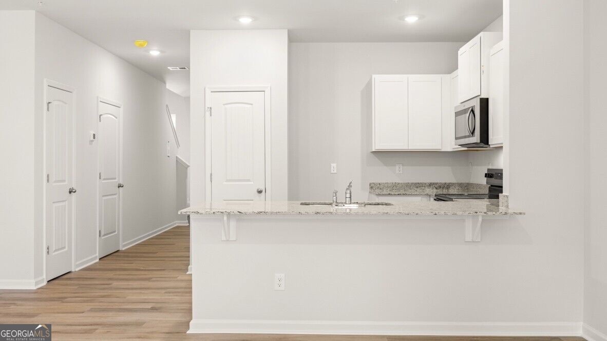 6023 Skylar Drive Property Photo 6