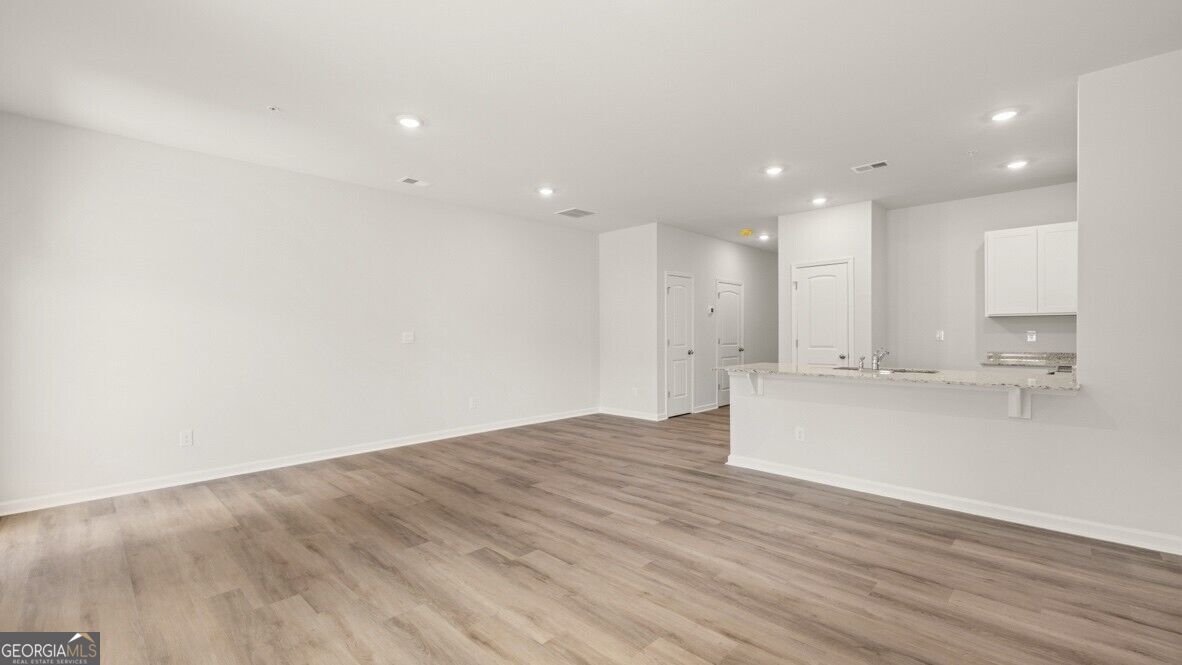 6023 Skylar Drive Property Photo 14