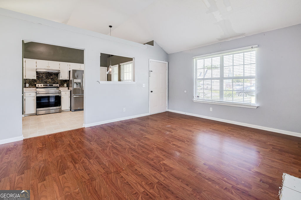 123 Berwick Lakes Boulevard Property Photo 5