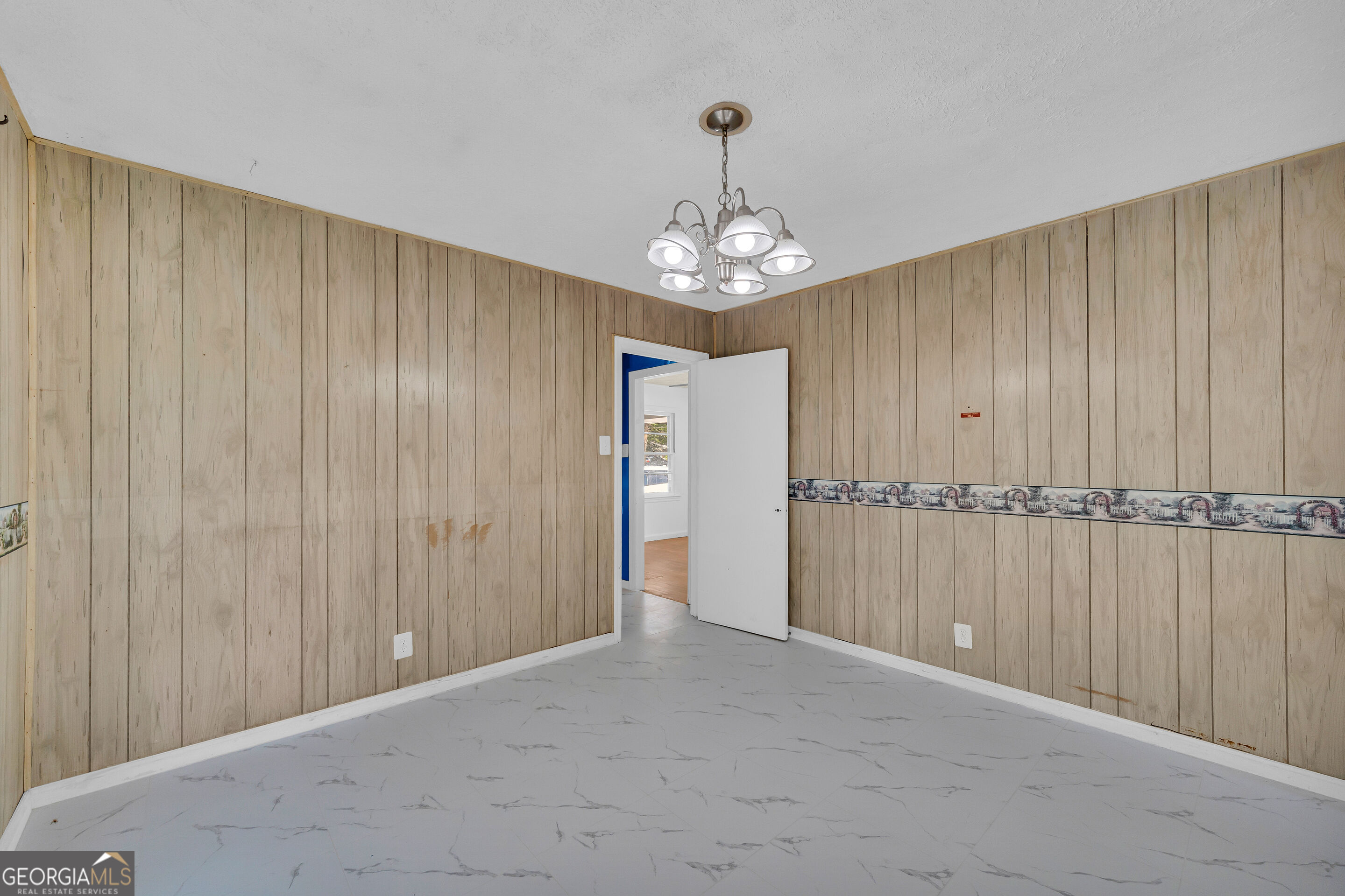 312 Hilltop Lane Property Photo 18