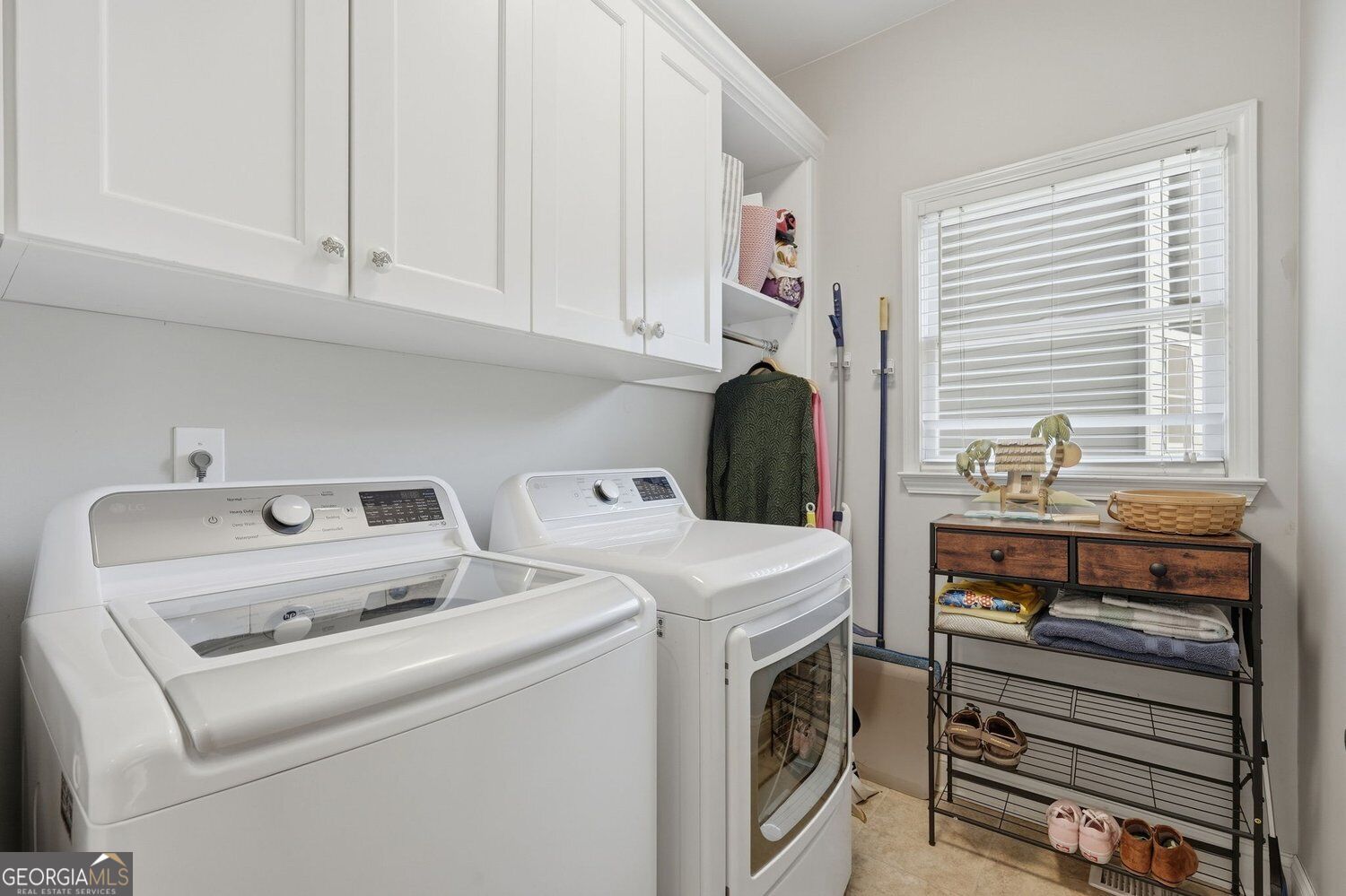 5370 Avonshire Lane Property Photo 21