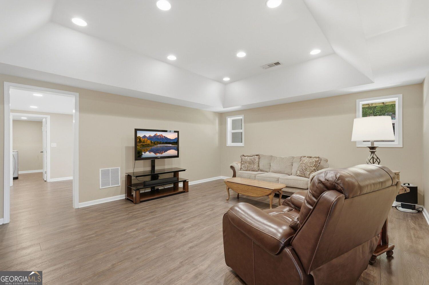 5370 Avonshire Lane Property Photo 31