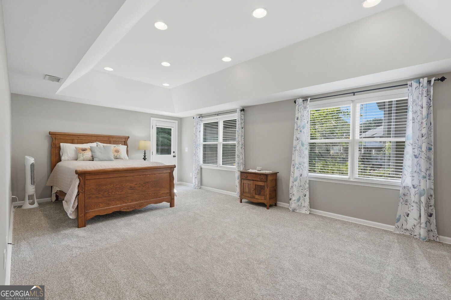 5370 Avonshire Lane Property Photo 37