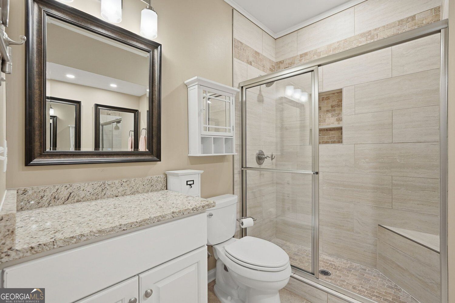 5370 Avonshire Lane Property Photo 40