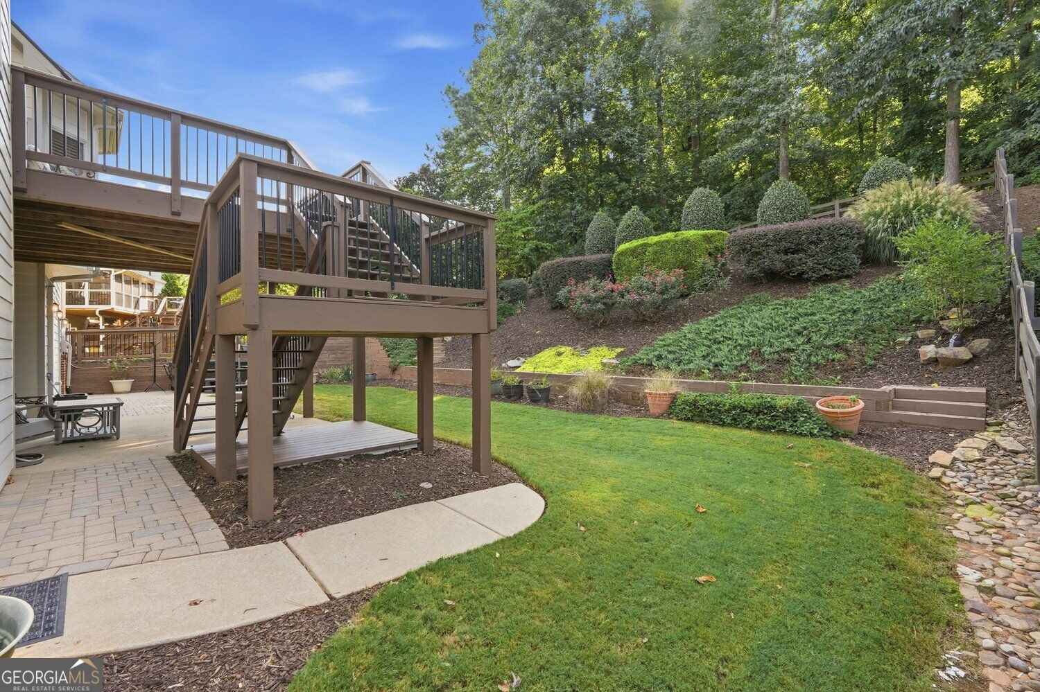 5370 Avonshire Lane Property Photo 44