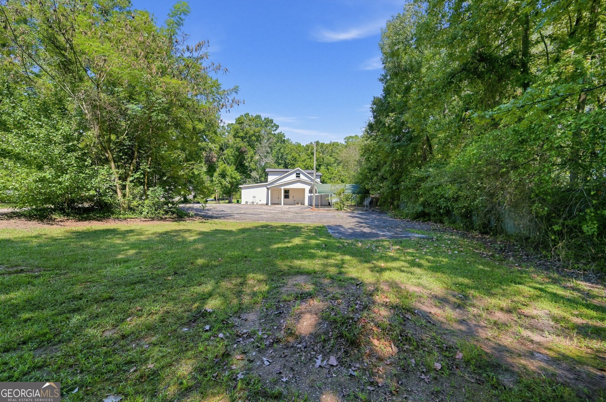 134 E 5th Street Property Photo 12