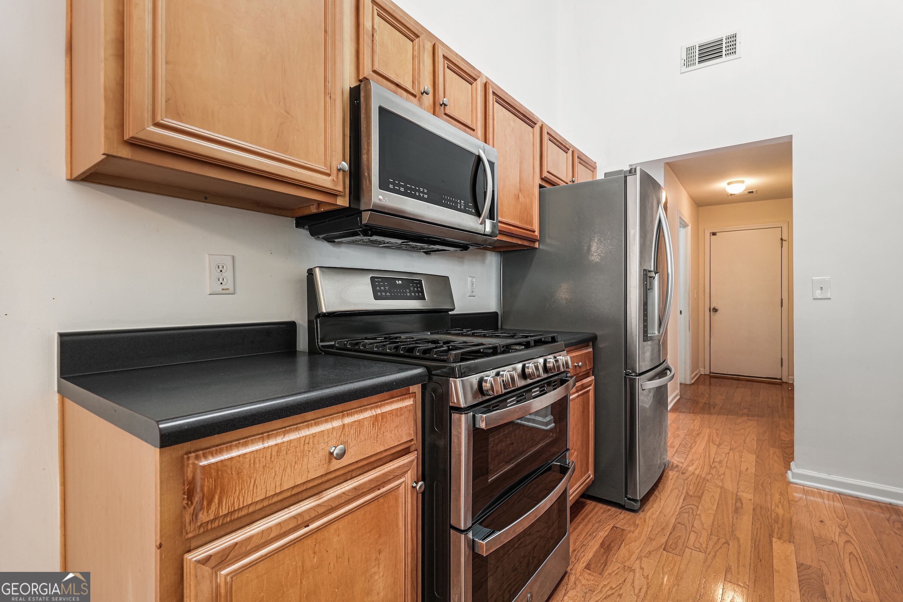 4177 Defoors Farm Drive Property Photo 8