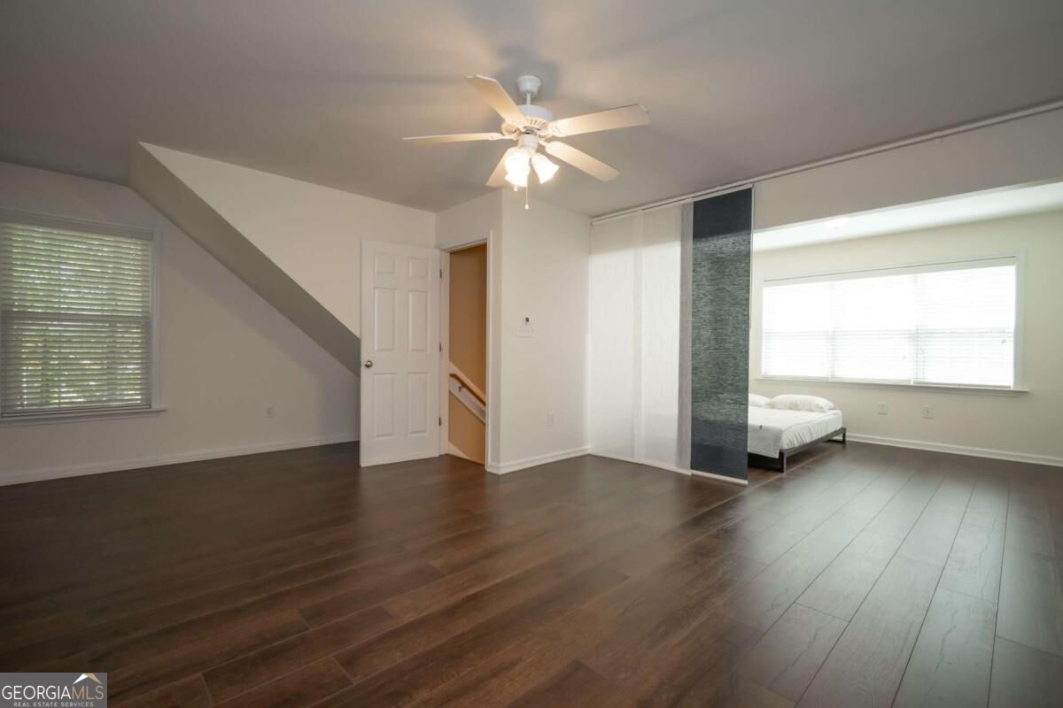 1340 Brighton Lane Property Photo 16
