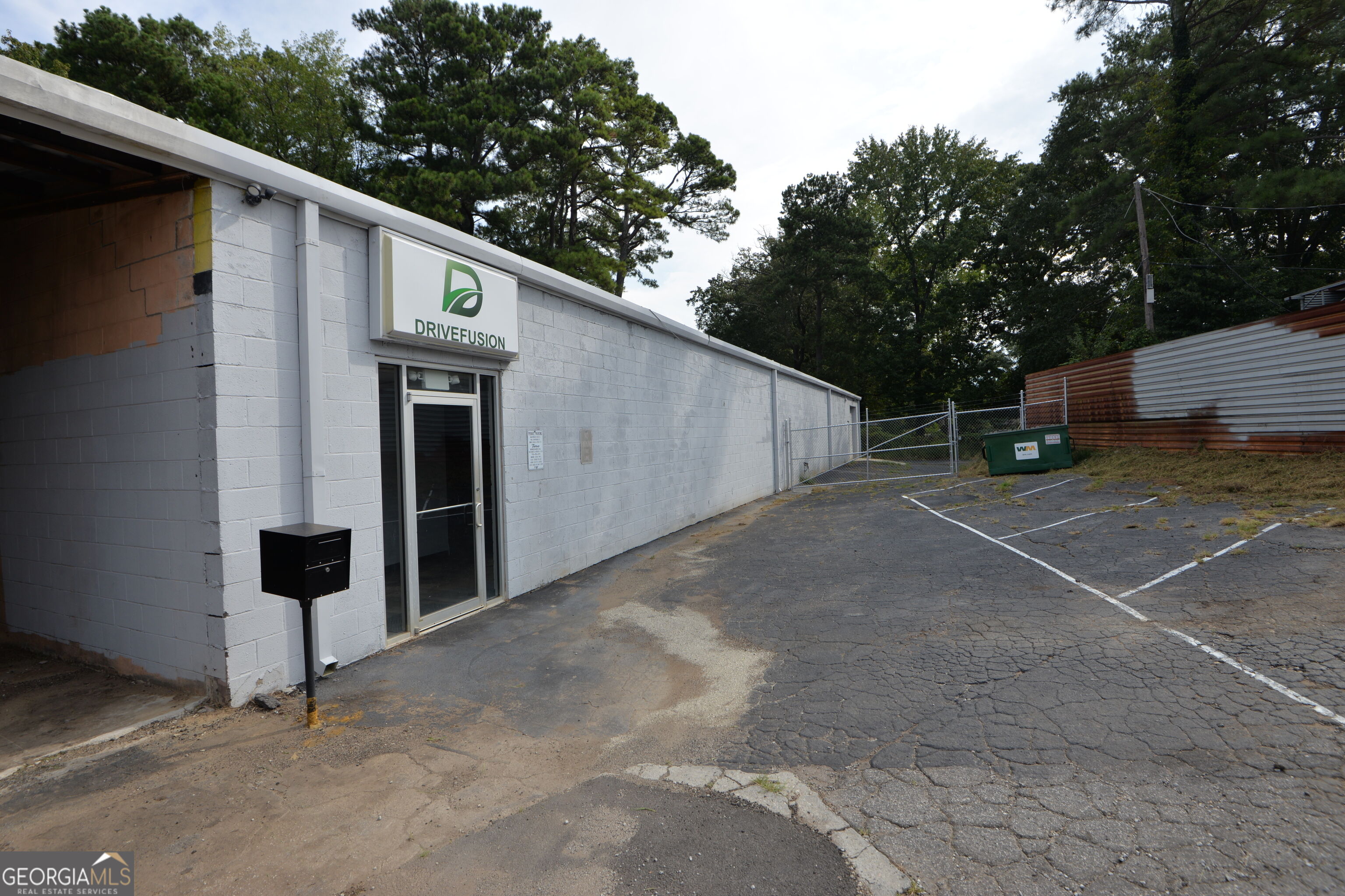 4652 Jonesboro Road # B Property Photo 1
