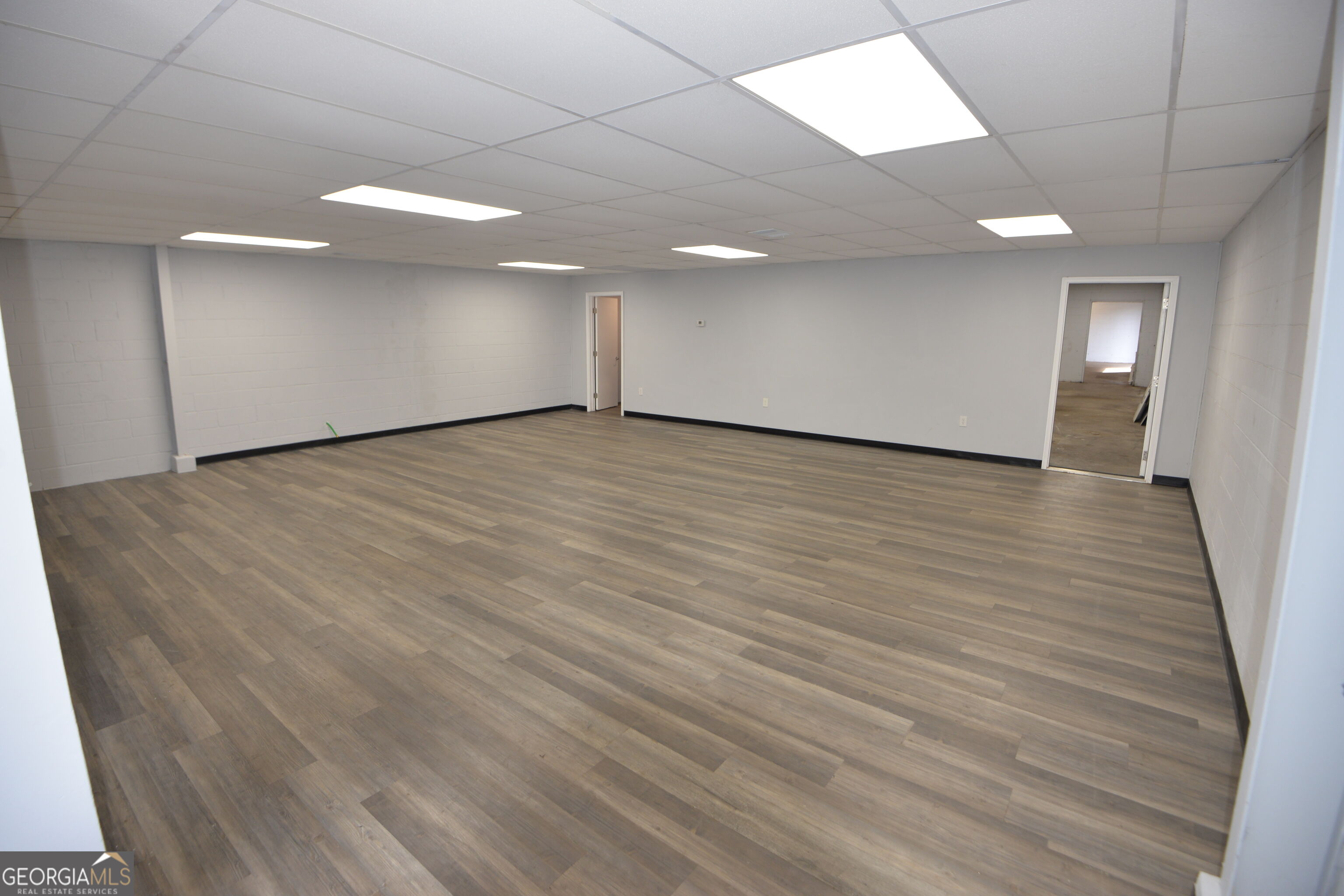 4652 Jonesboro Road # B Property Photo 4