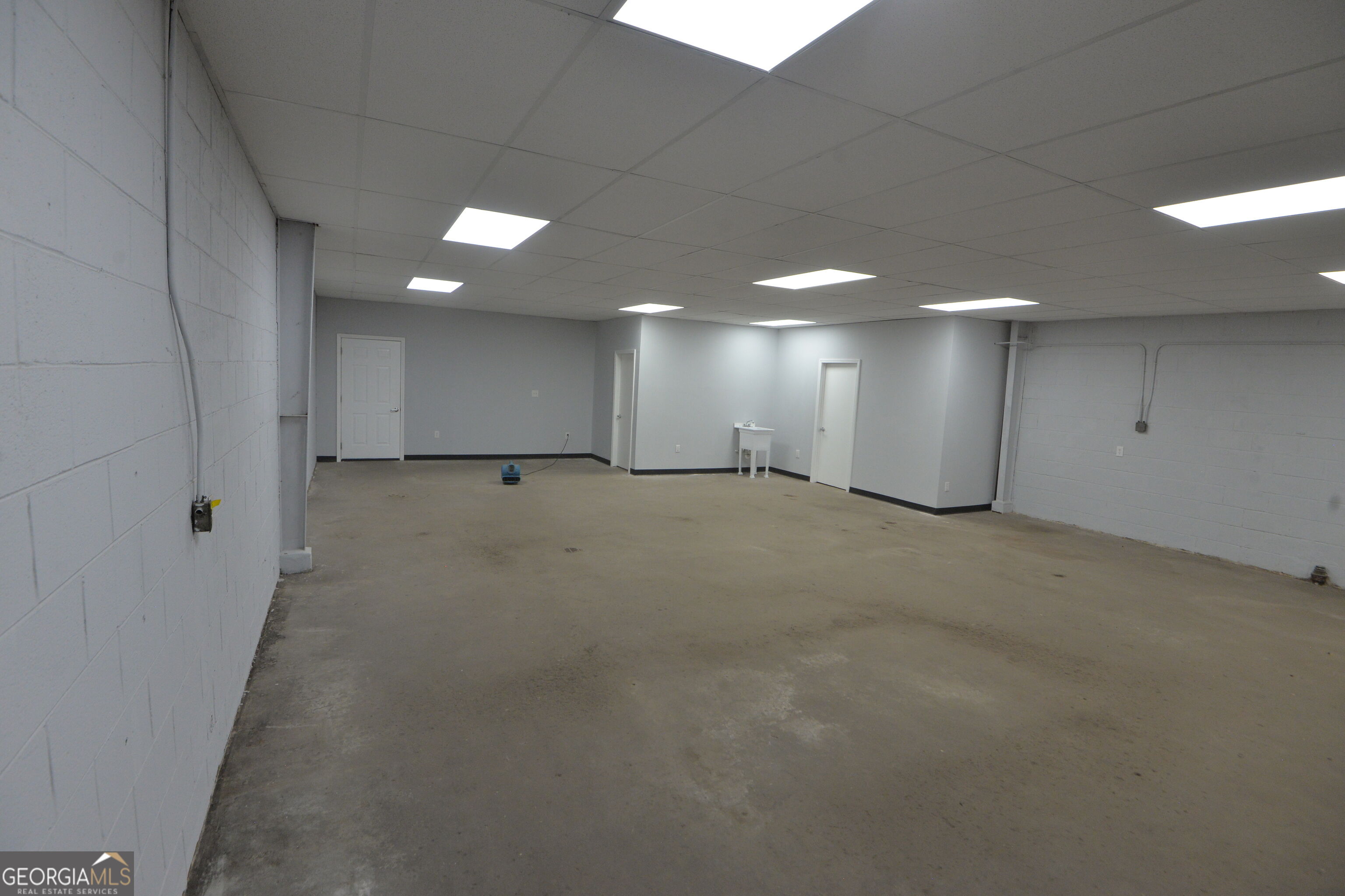 4652 Jonesboro Road # B Property Photo 8