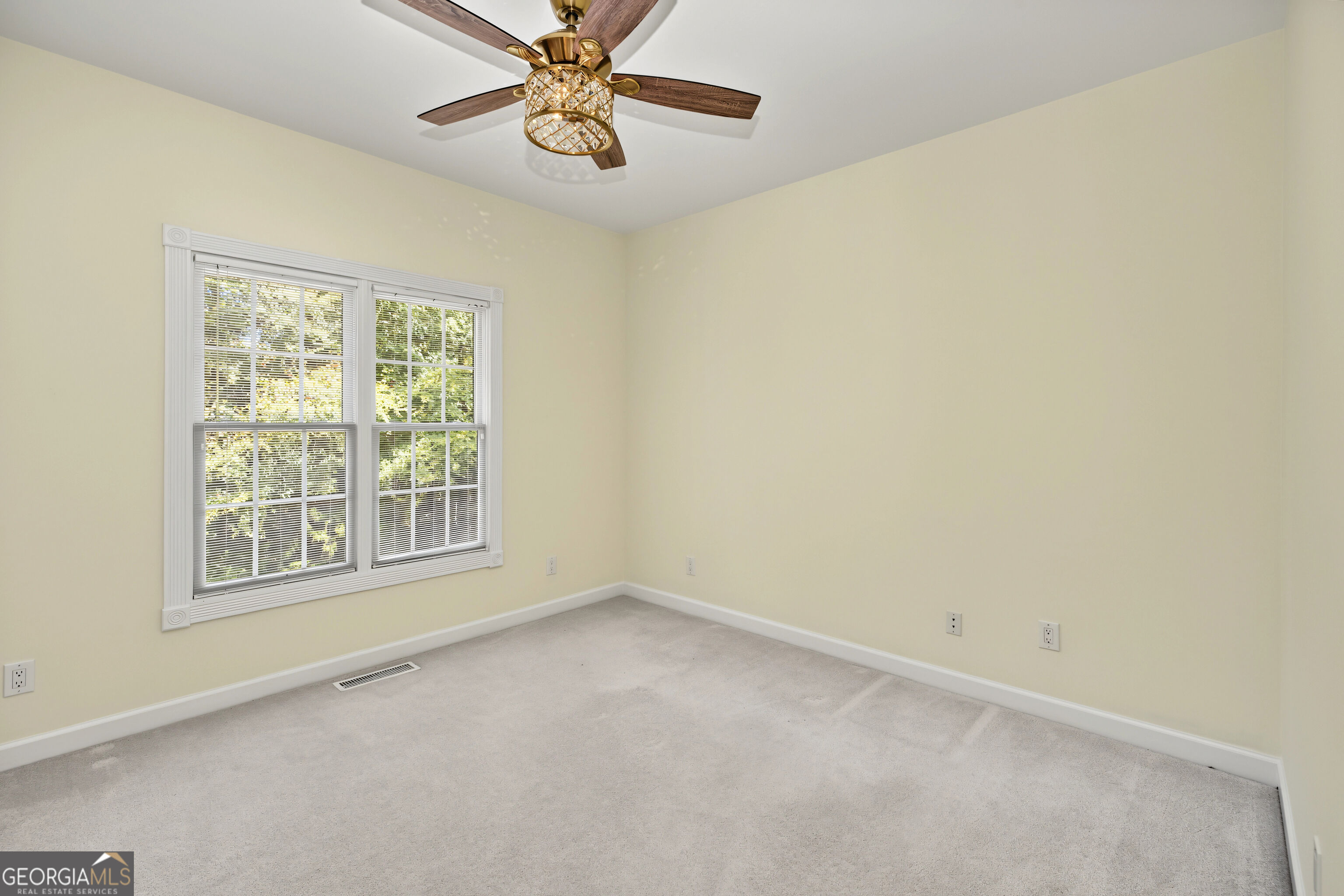 127 Agape Street Property Photo 32