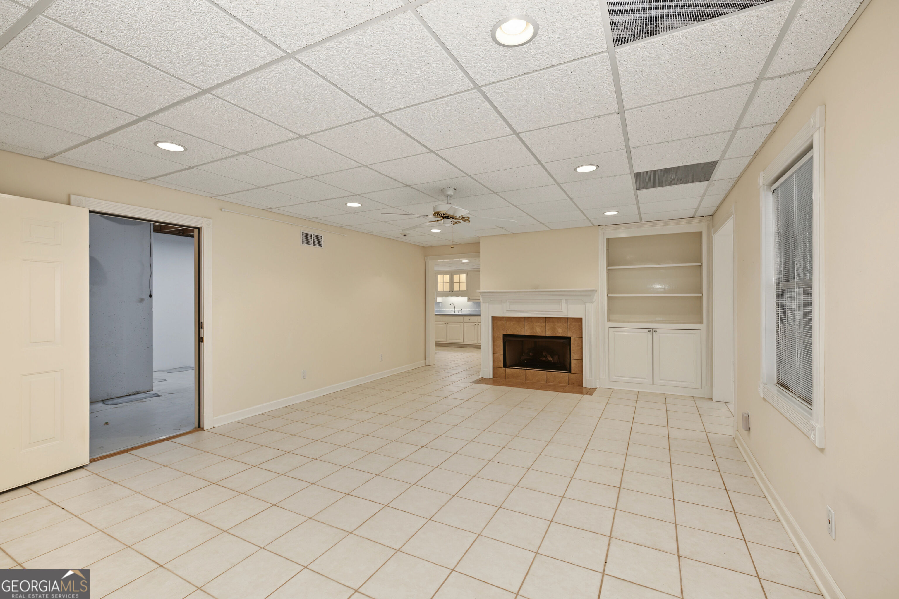 127 Agape Street Property Photo 34