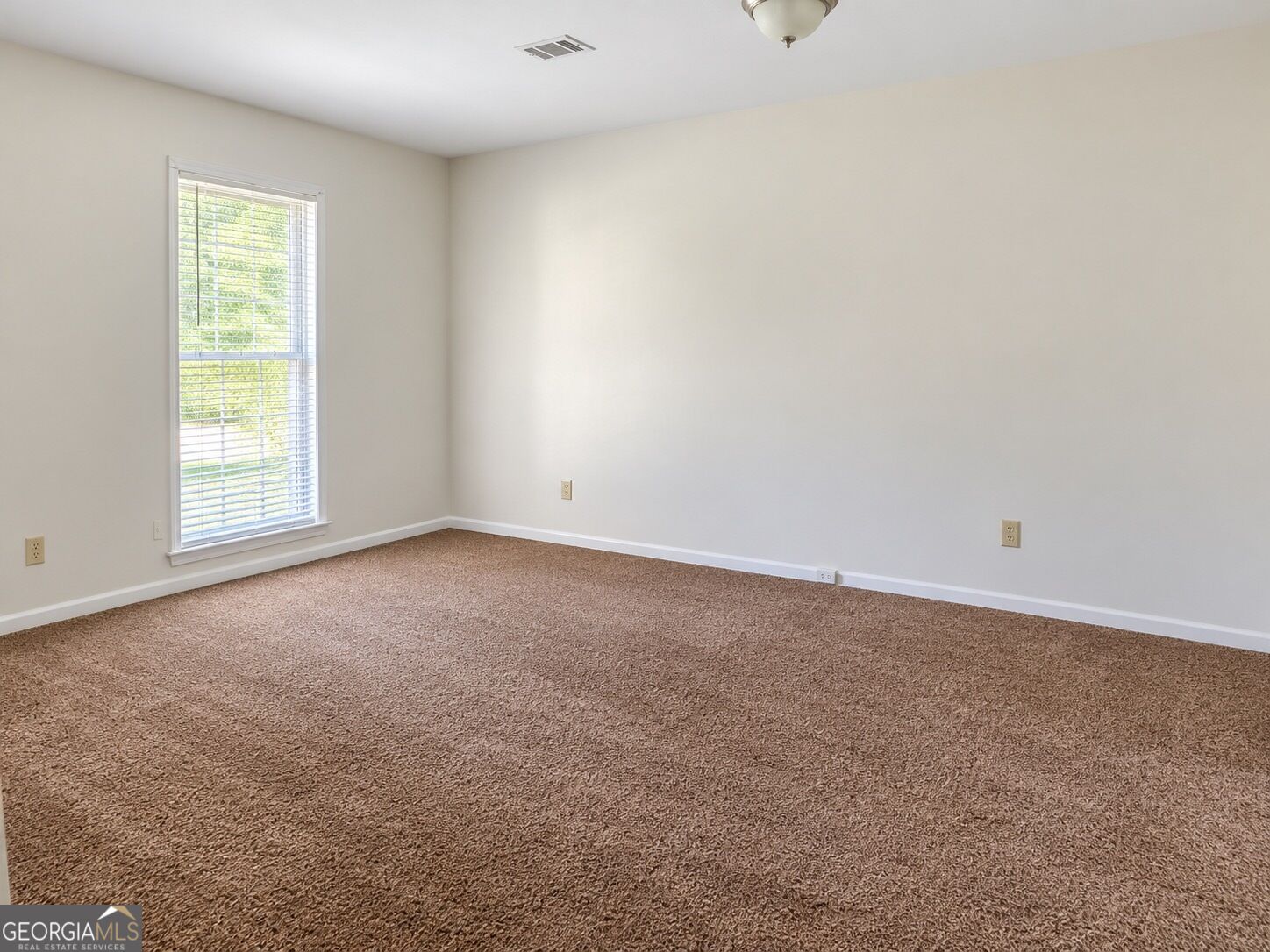 303 Utah Avenue Property Photo 12