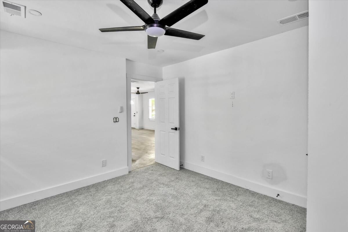 2256 Carey Drive Se Property Photo 13
