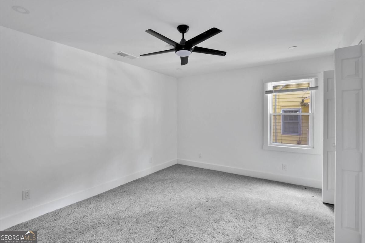 2256 Carey Drive Se Property Photo 15